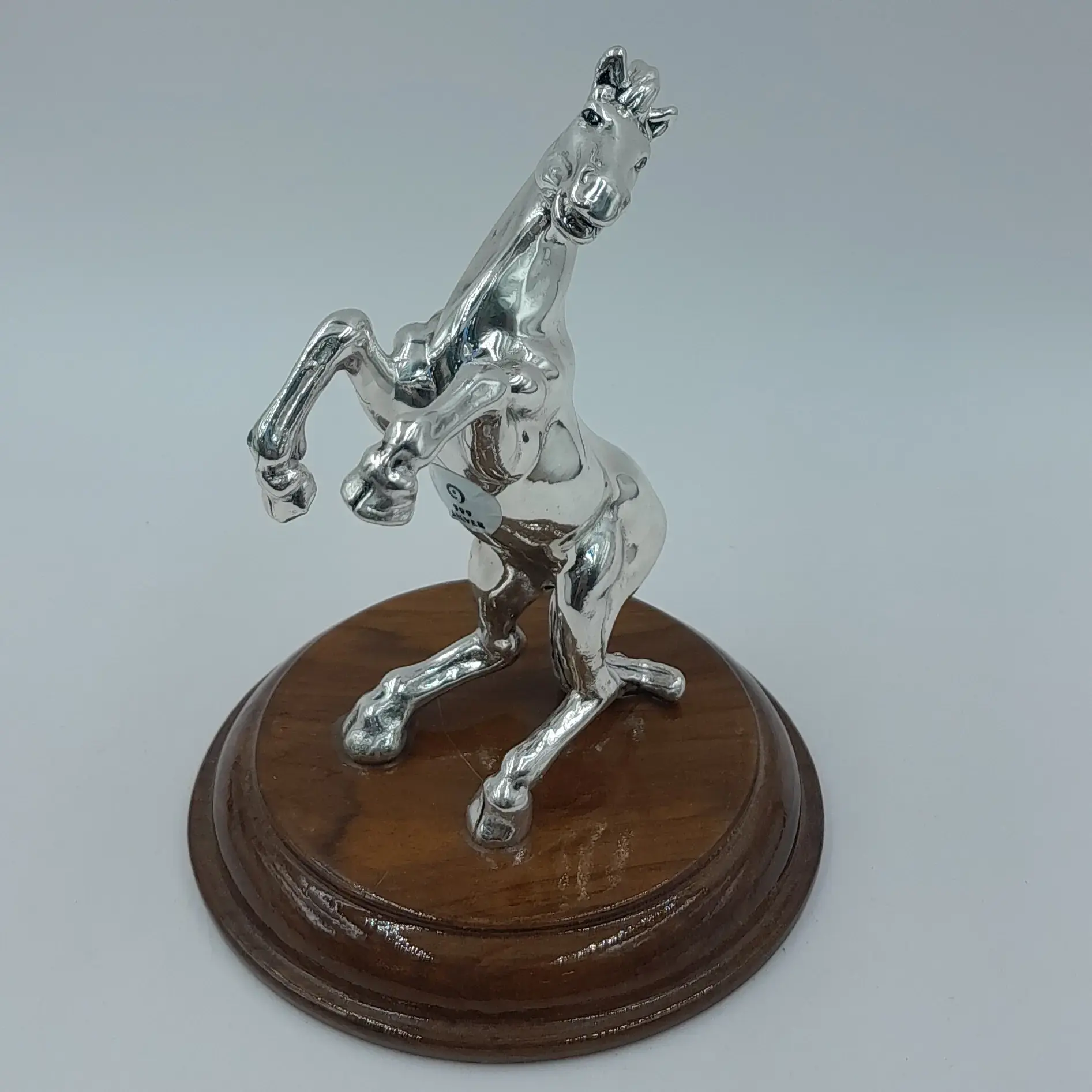 999 Silver Horse