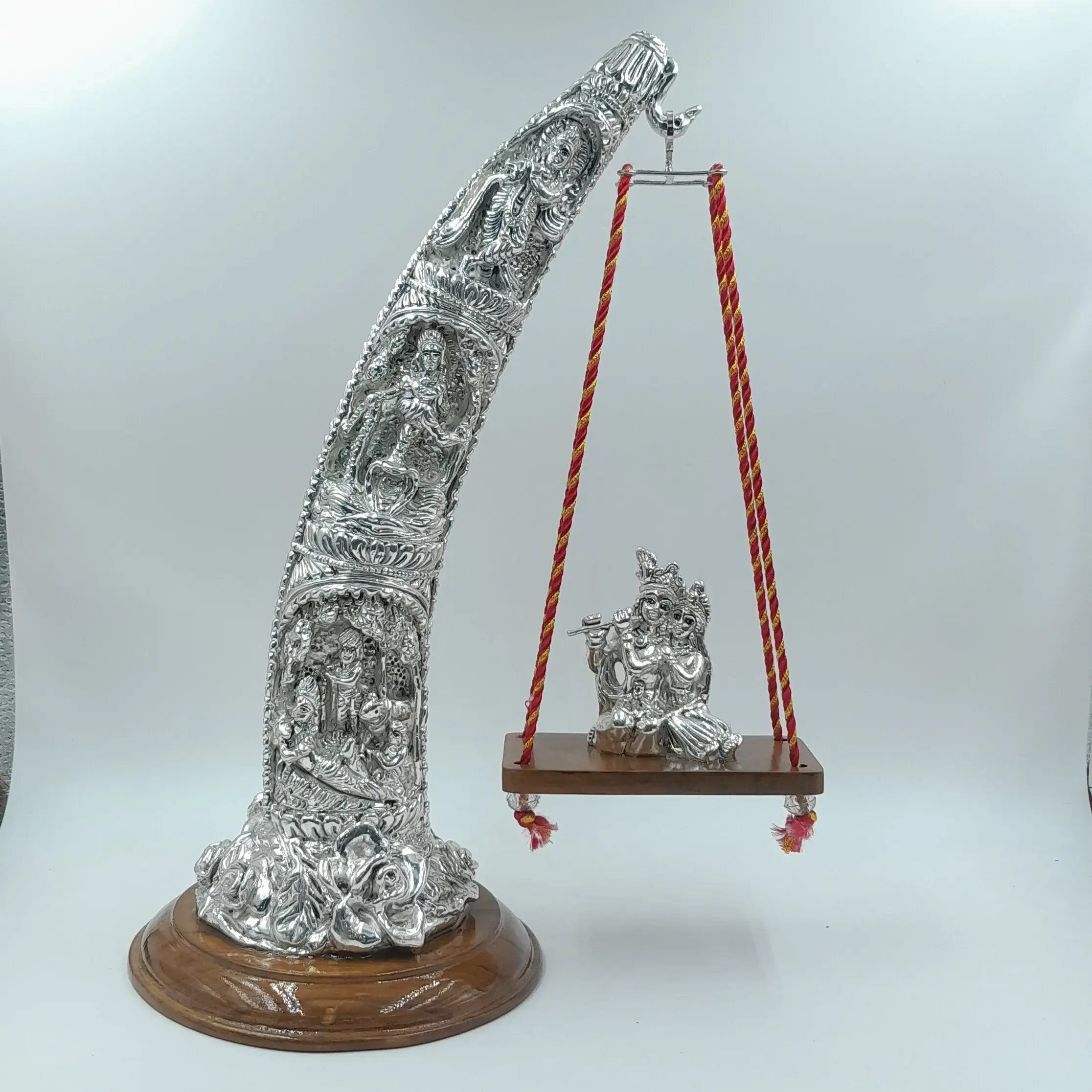 999 Silver Radha Krishna on Swing