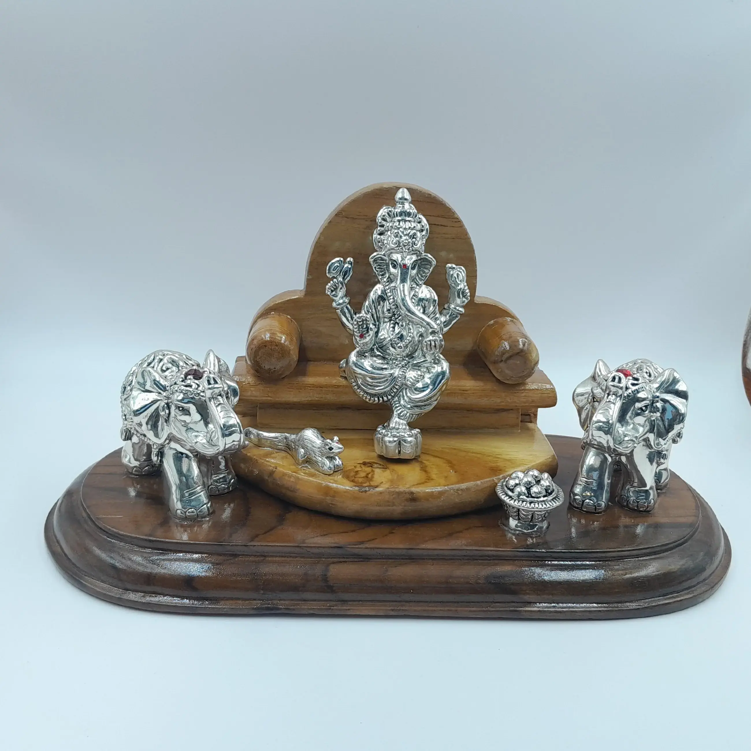 999 Silver Ganesh With Elephant