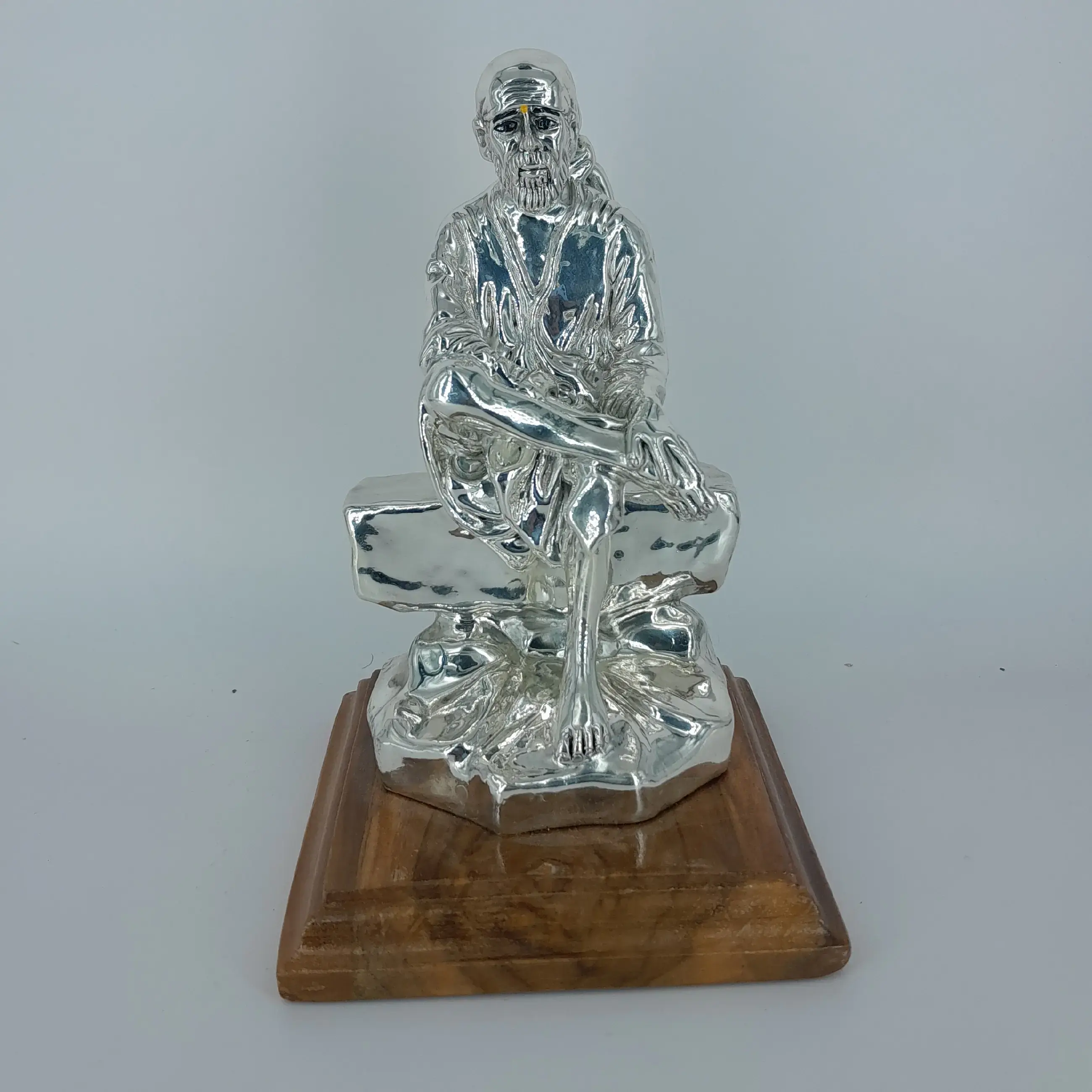 999 Silver Sai Baba