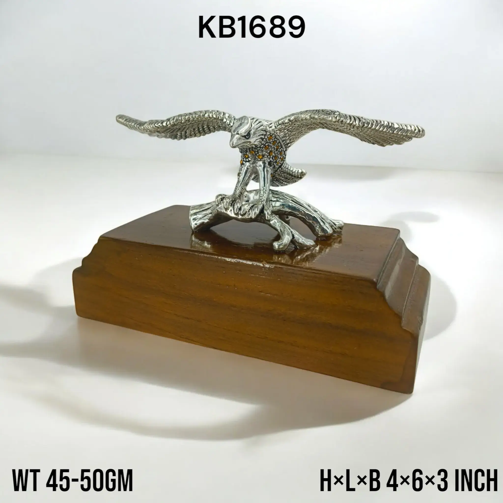 999 Silver Vintage Eagle Statue