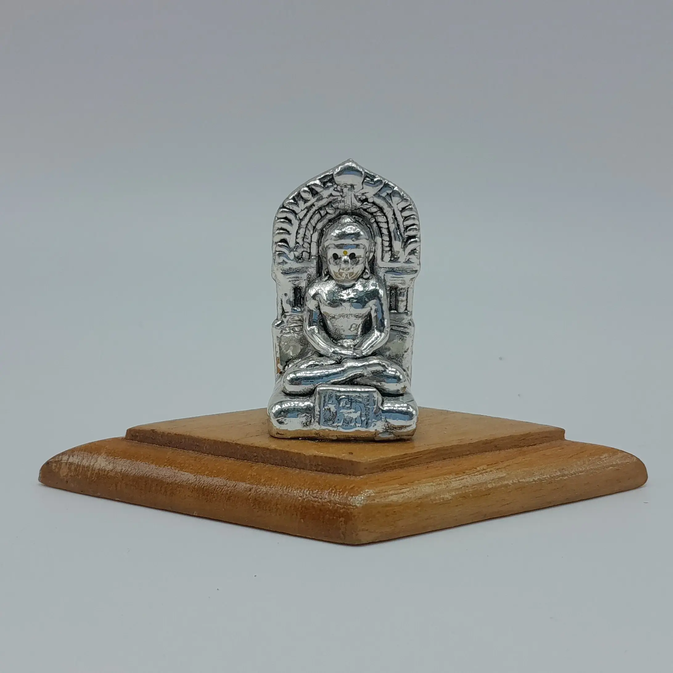 999 Silver Mahaveer Swami