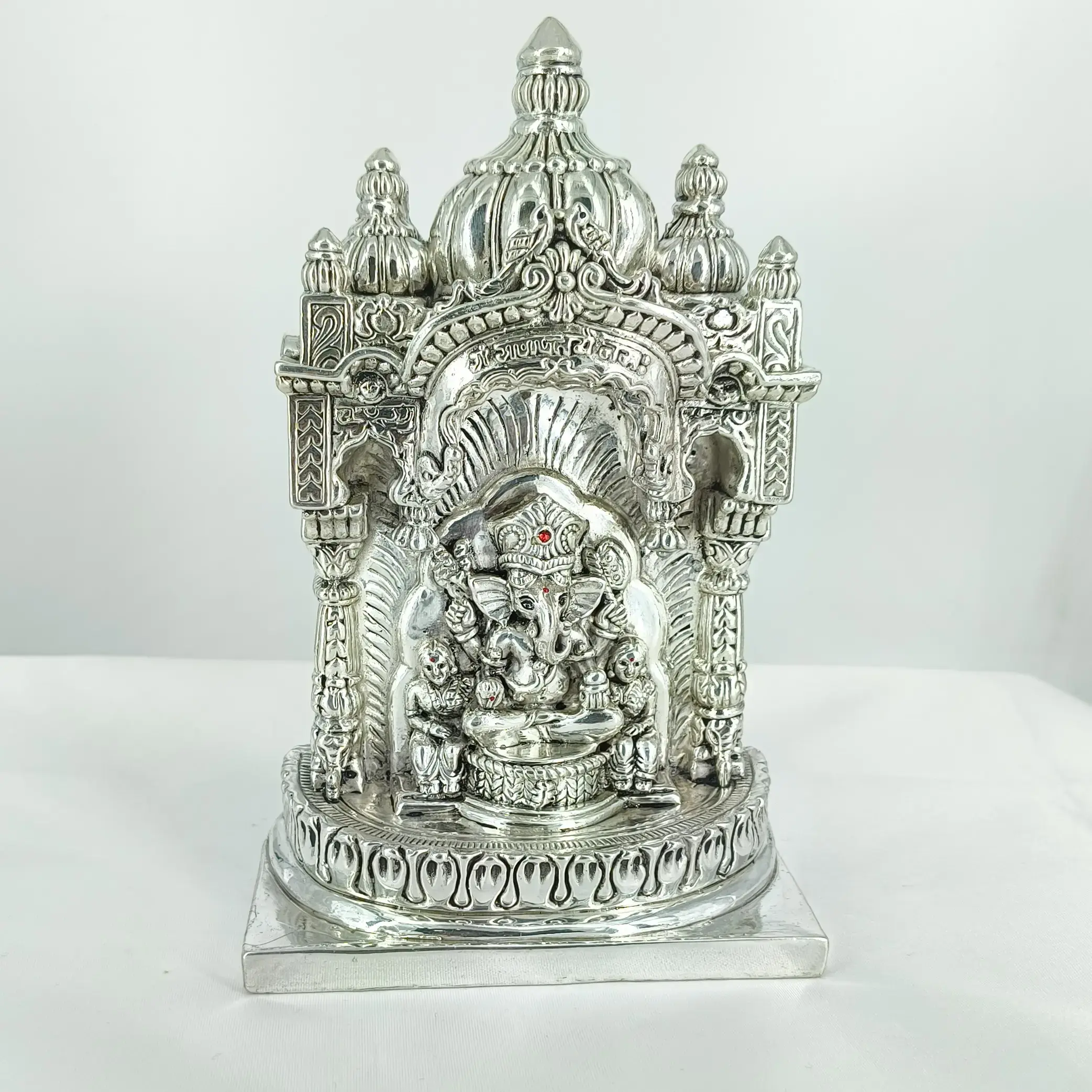 999 Silver Temple Ganesh