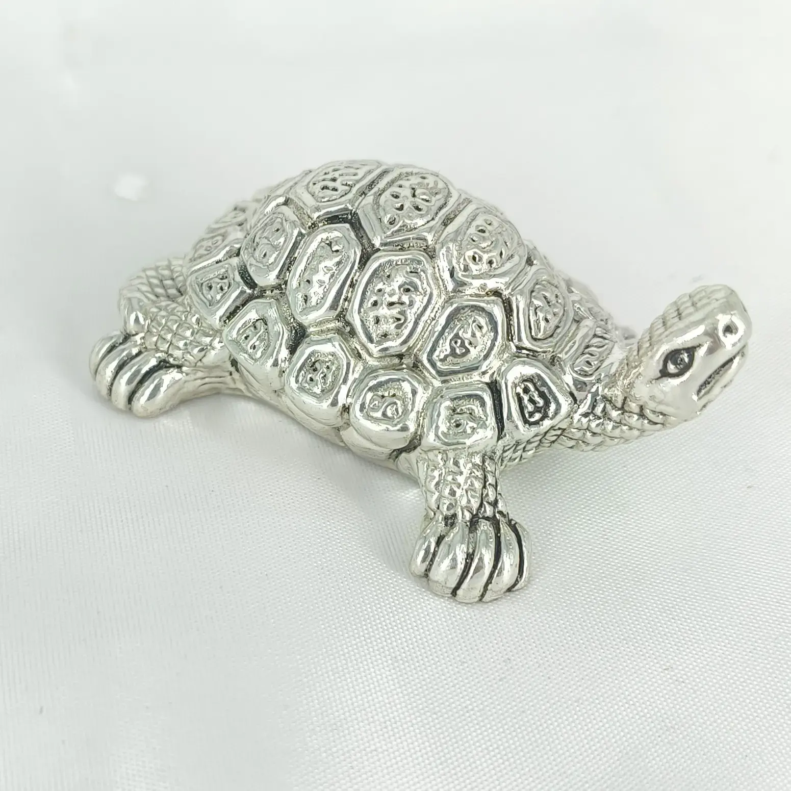 999 Silver Tortoise